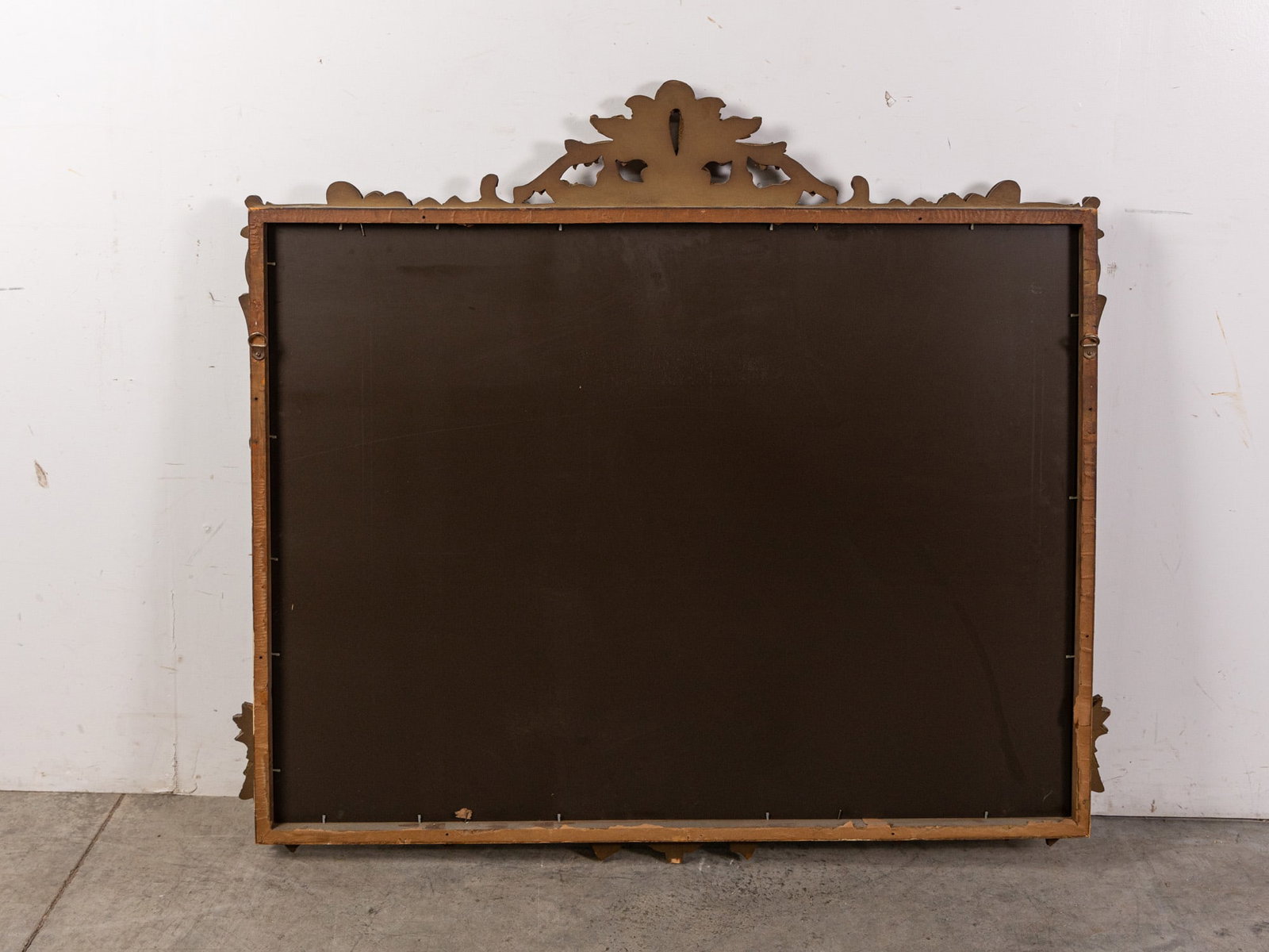 Large Vintage Ornate Gold Toned Wall Mounted Mirror - 4