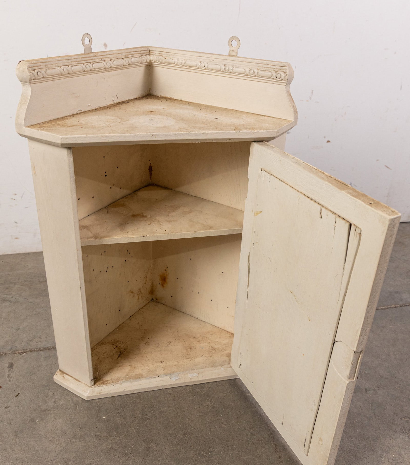Antique Early 20th Century Wall Mounted Small Corner Cabinet - 3