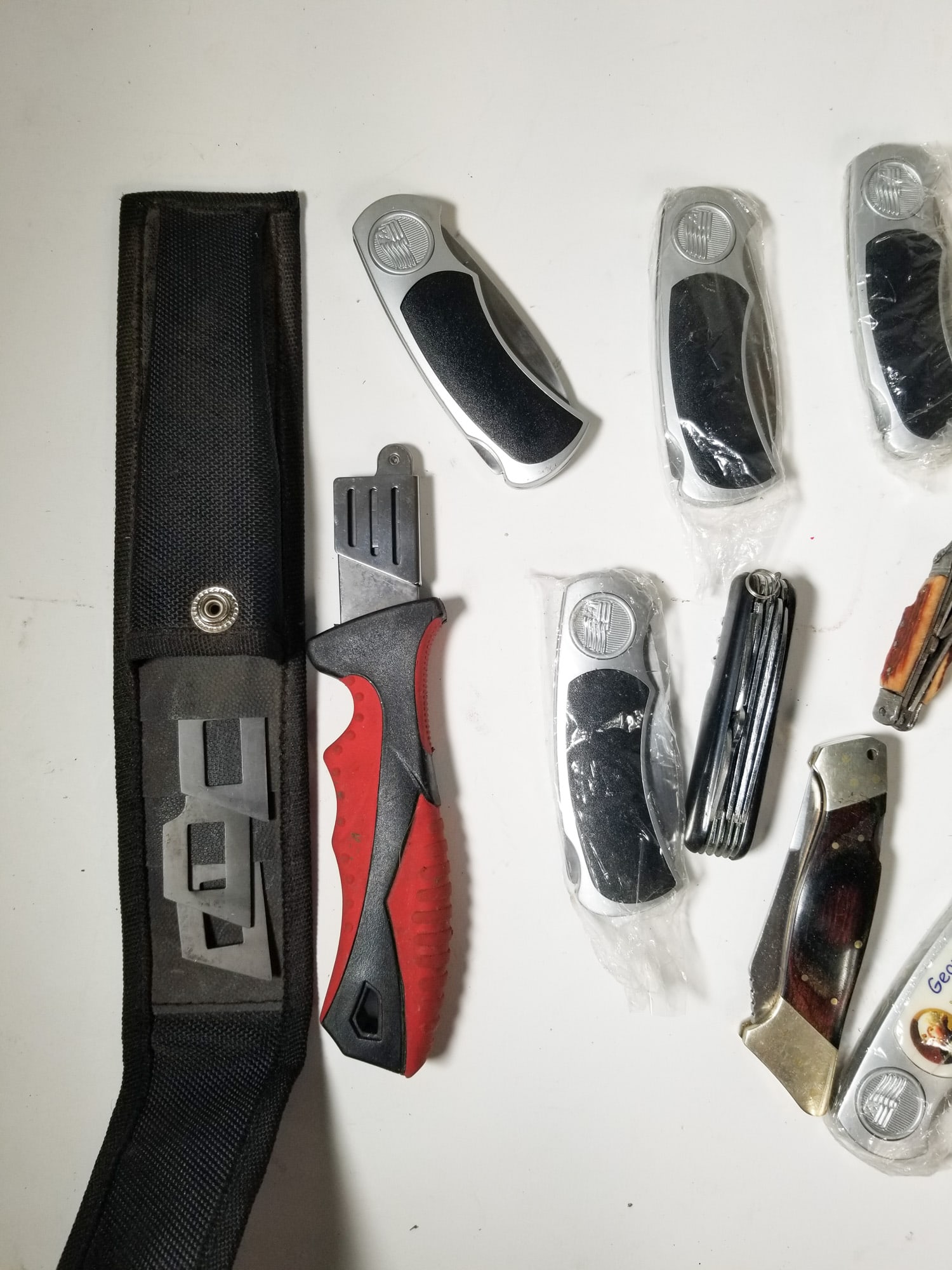 Lot of Assorted Vintage Utility Knives - 3