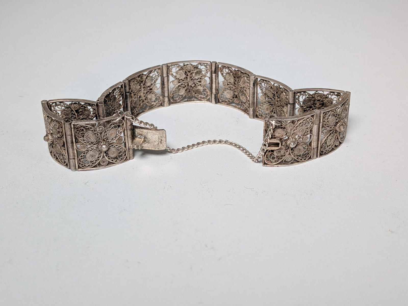 Vintage Silver Filigree Link Bracelet with Cabochon Stones - 2