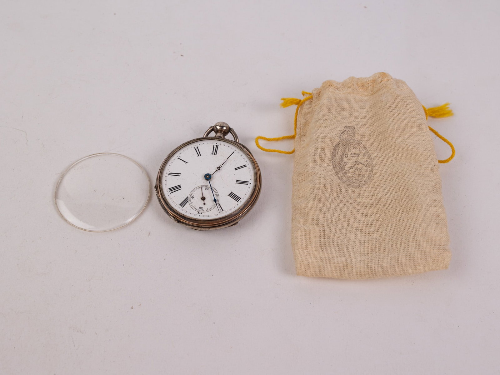 Antique Silver Swiss Gedeon Thommen/Revue Thommen Pocket Watch: Running. The outer caseback is marked "0,800 G.T. 337000". The inner caseback is marked "Cylindre 8 Rubis" & "Metal 337000". 8 Jewels. The movement is marked "G.T. Avance Retard". Literature Brooks