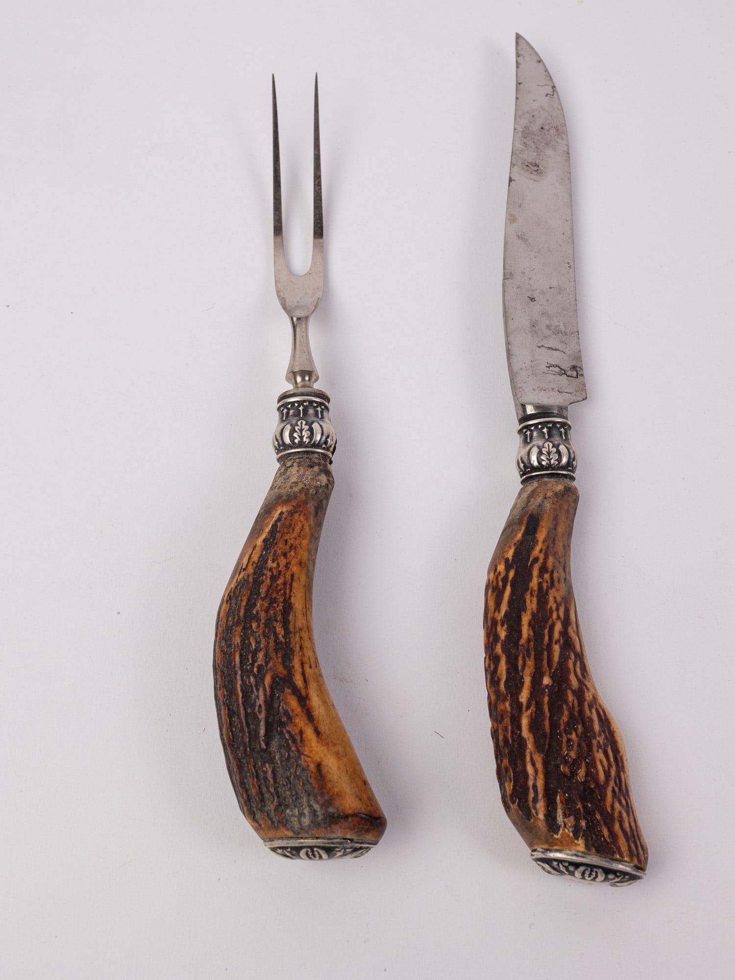 Antique Two-Piece Winchester Sterling & Antler Stag Carving Set: Antique Two-Piece Winchester Sterling & Antler Stag Carving Set: Marked "Sterling" Literature Brooks Auction – Online Auction Terms & Conditions Contact: (856) 694-2960 | info@brooks.auction