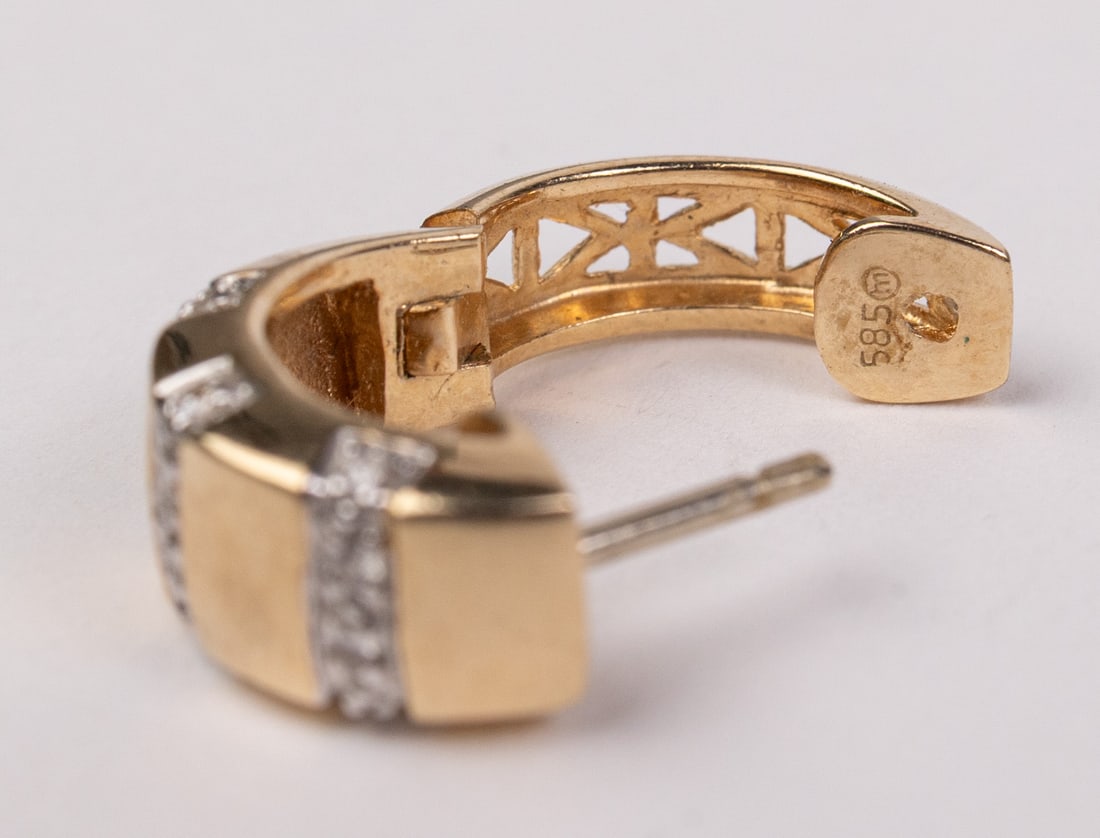 14KY Gold Huggie Hoop Earrings - 4