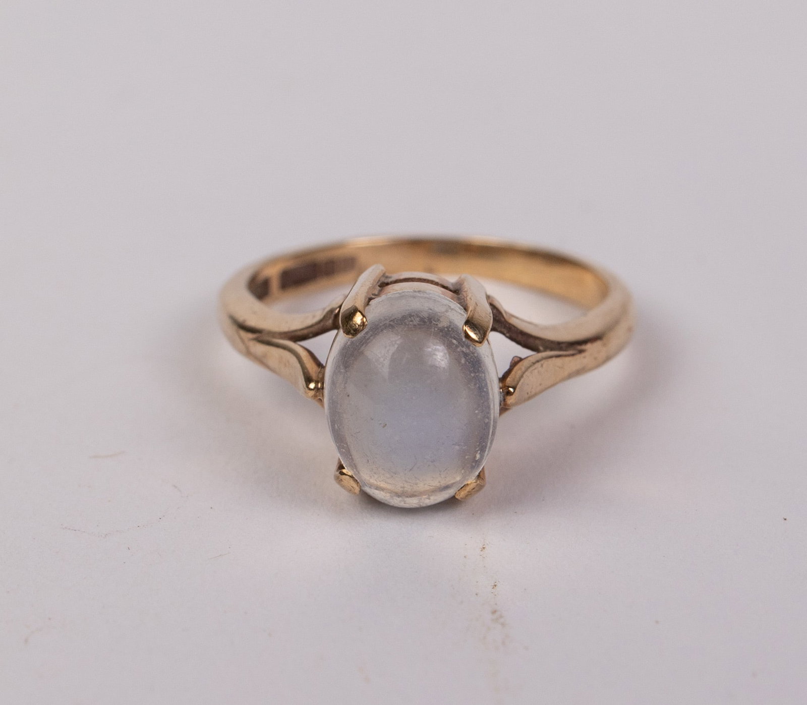 9KY Gold Cabochon Ring: Marked "C.L.M. 9 375 W", Size 5.5, Total weight 2.8 grams Literature Brooks Auction – Online Auction Terms & Conditions Contact: (856) 694-2960 | info@brooks.auction READ BEFORE YOU BID: We