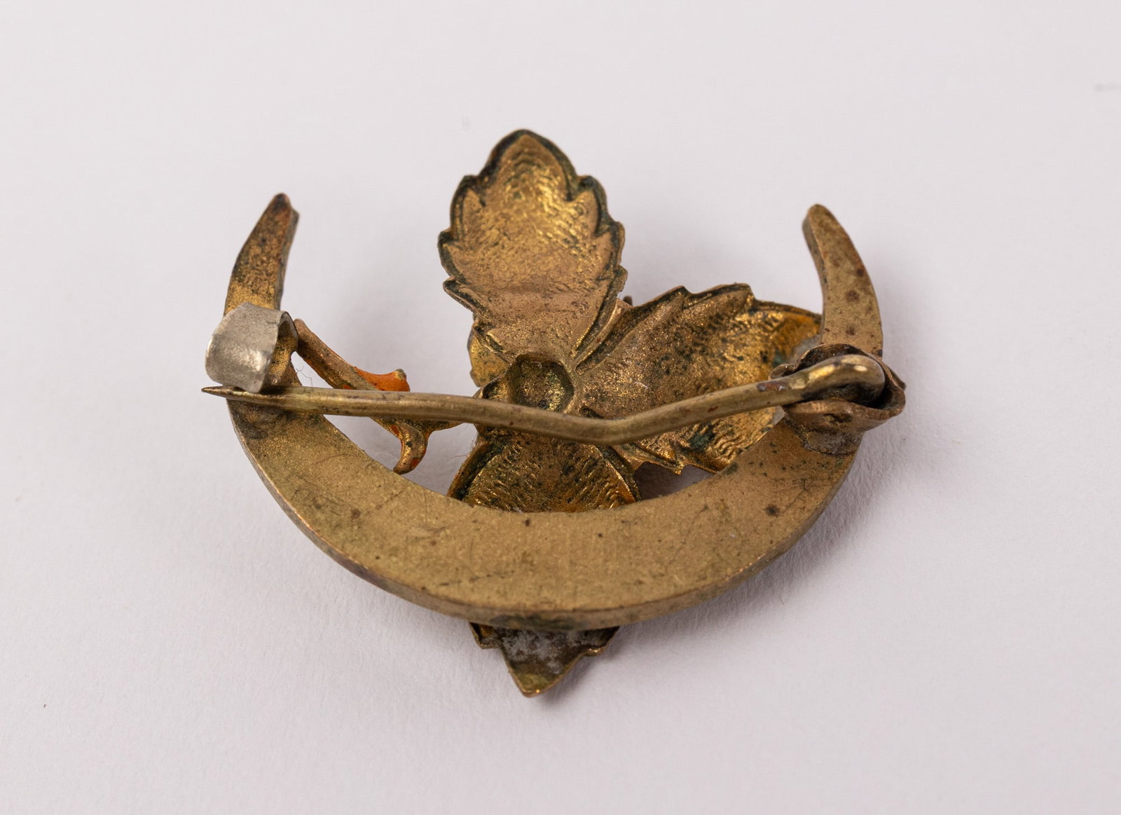 Antique Crescent Moon Brooch - 4