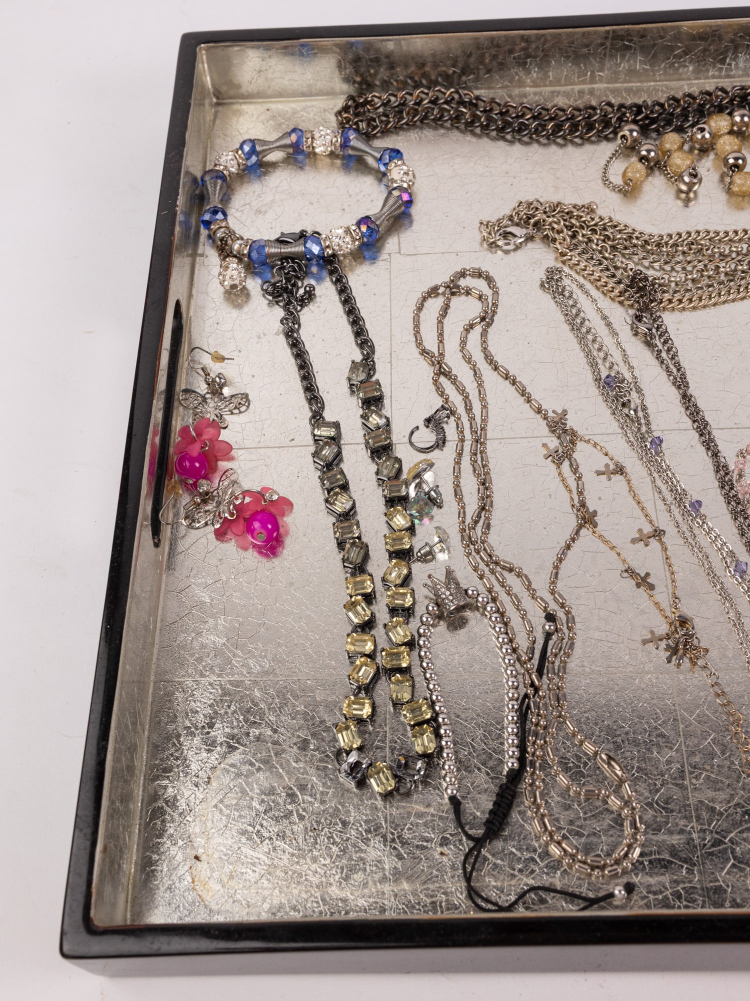 Assortment of Vintage Chunky Y2K Jewelry - 2