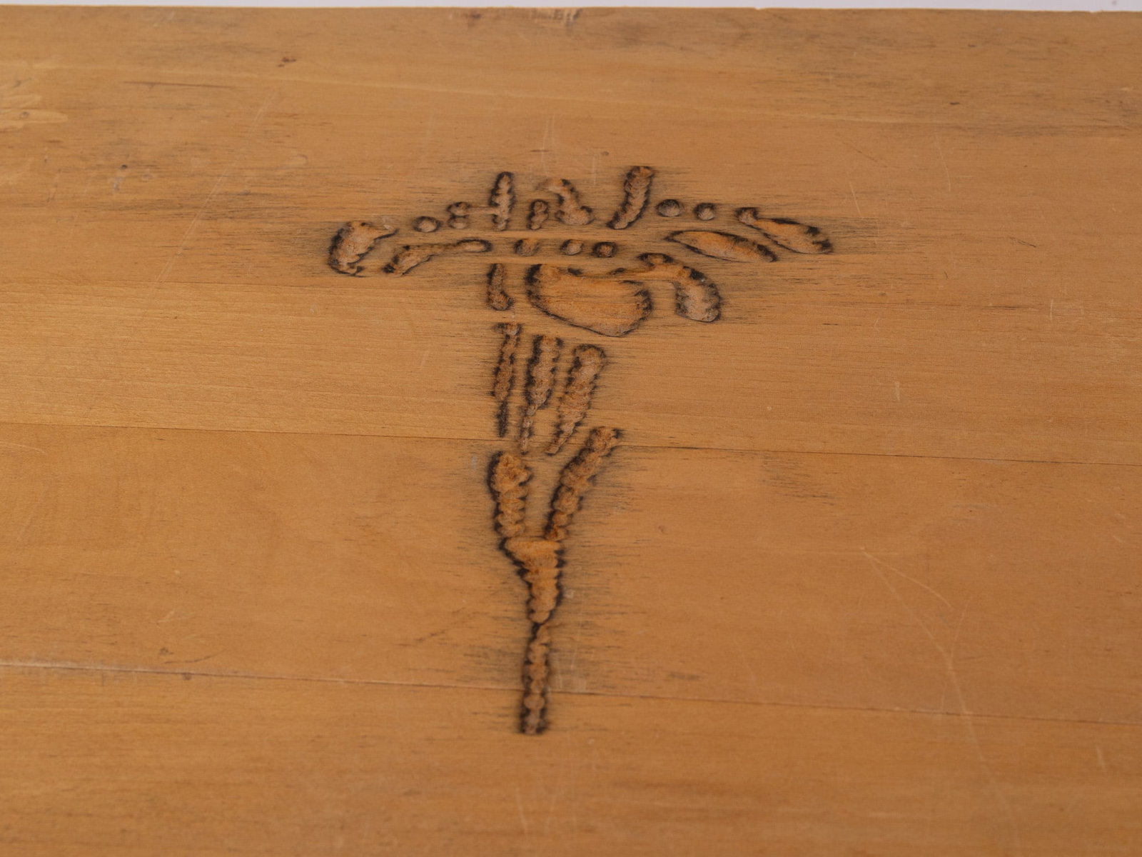 Light Wood Jewelry Box w/ Pyrographic Laser Engraved Floral Design - 2