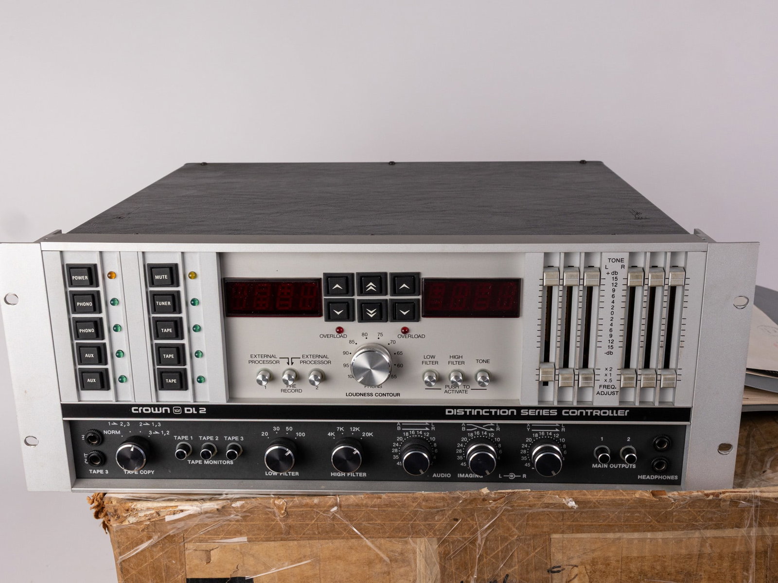 Crown DL-2 Digilogic Modular Preamplifier & Control Center with Components - 2