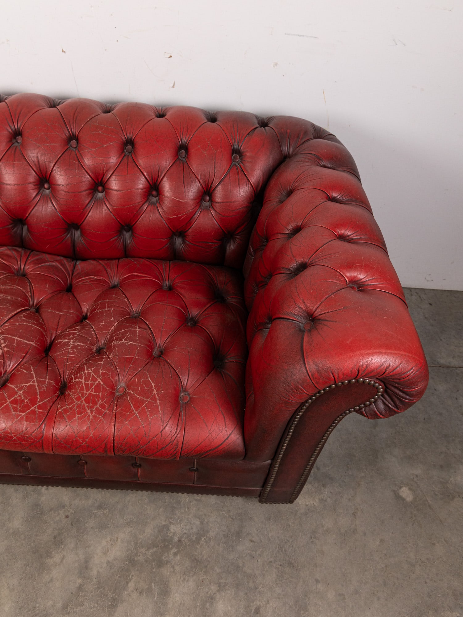 Vintage Red Leather Tufted Chesterfield-Style Sofa - 4