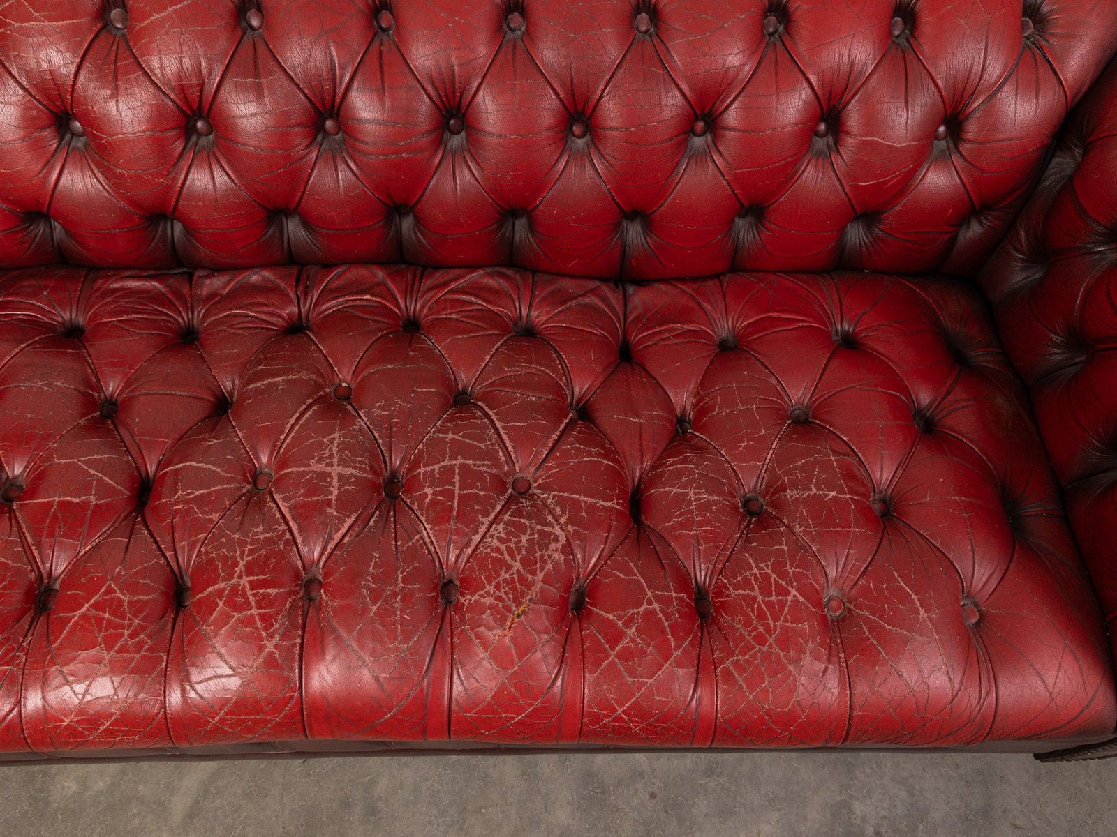 Vintage Red Leather Tufted Chesterfield-Style Sofa - 5