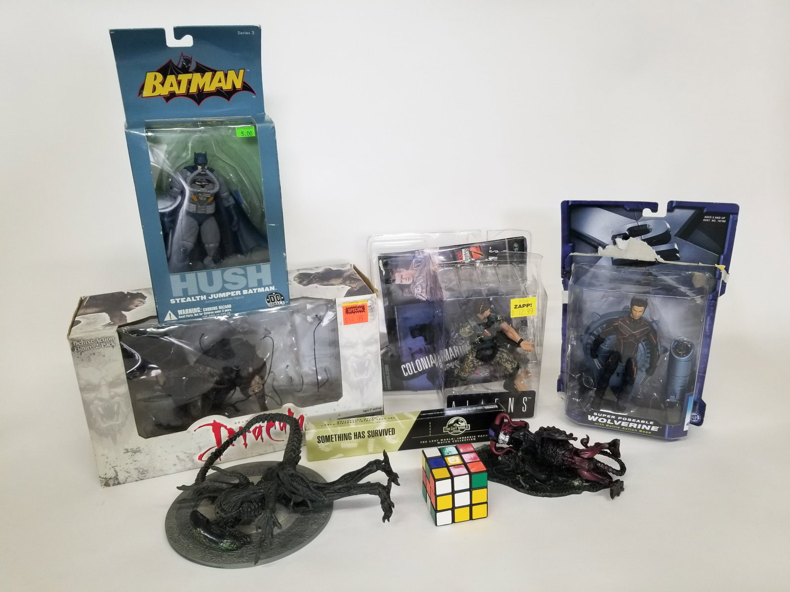 Assorted Action Figures ft. Batman Hush Stealth Figure - 2