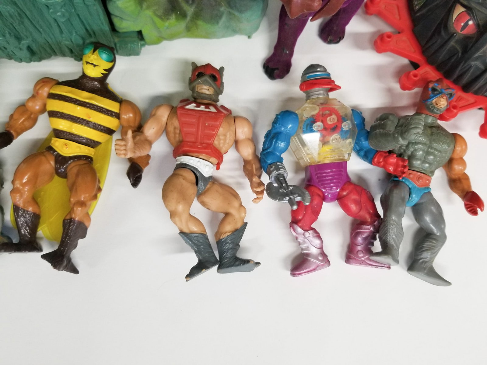 Masters of the Universe Action Figures ft. Castle Grayskull Playset - 4