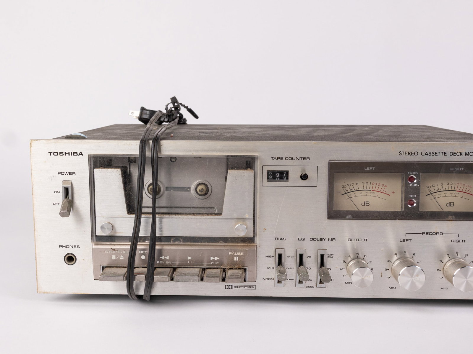 Pair of Audio Equipment ft. Yamaha & Toshiba - 2