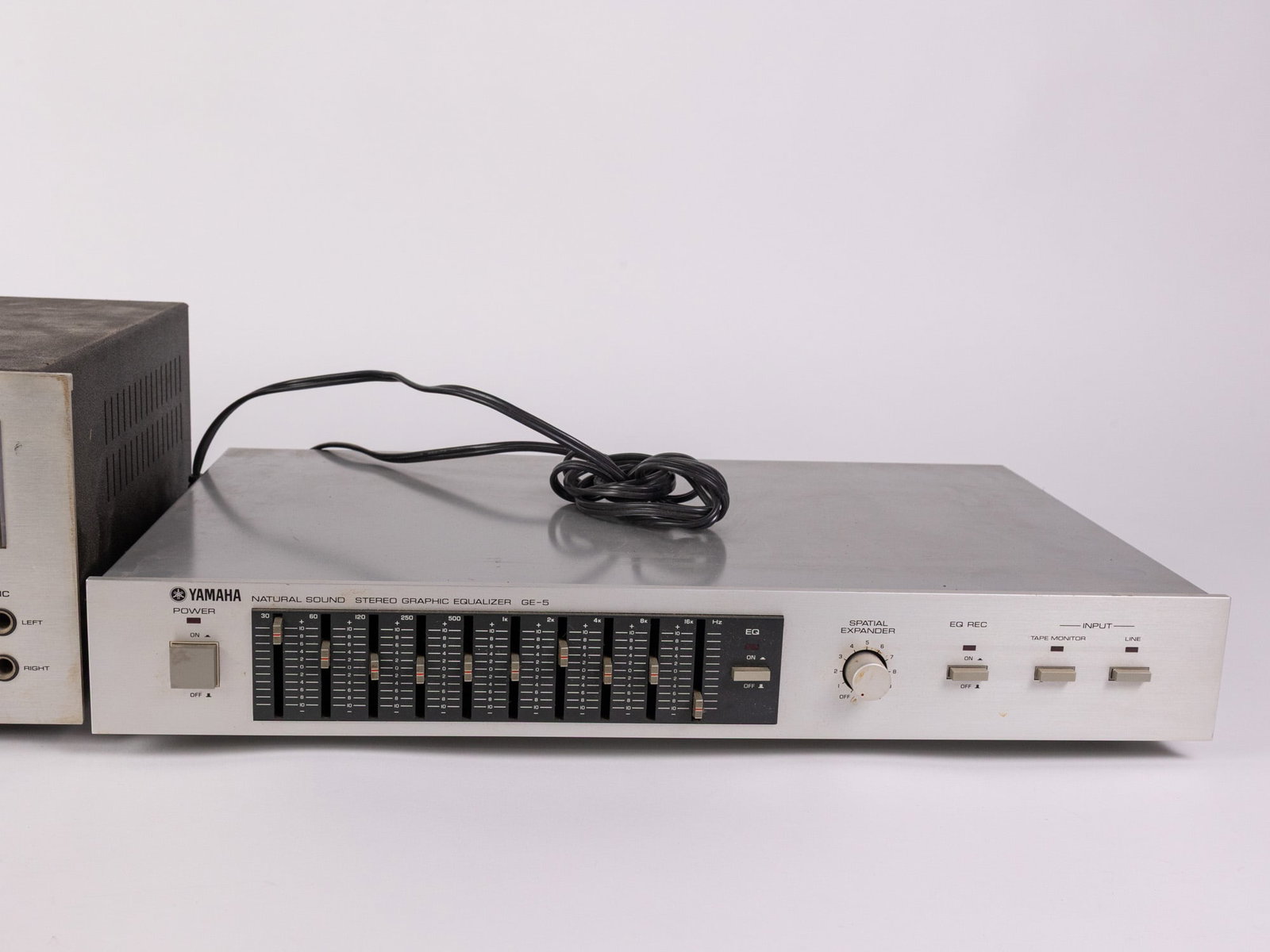 Pair of Audio Equipment ft. Yamaha & Toshiba - 4