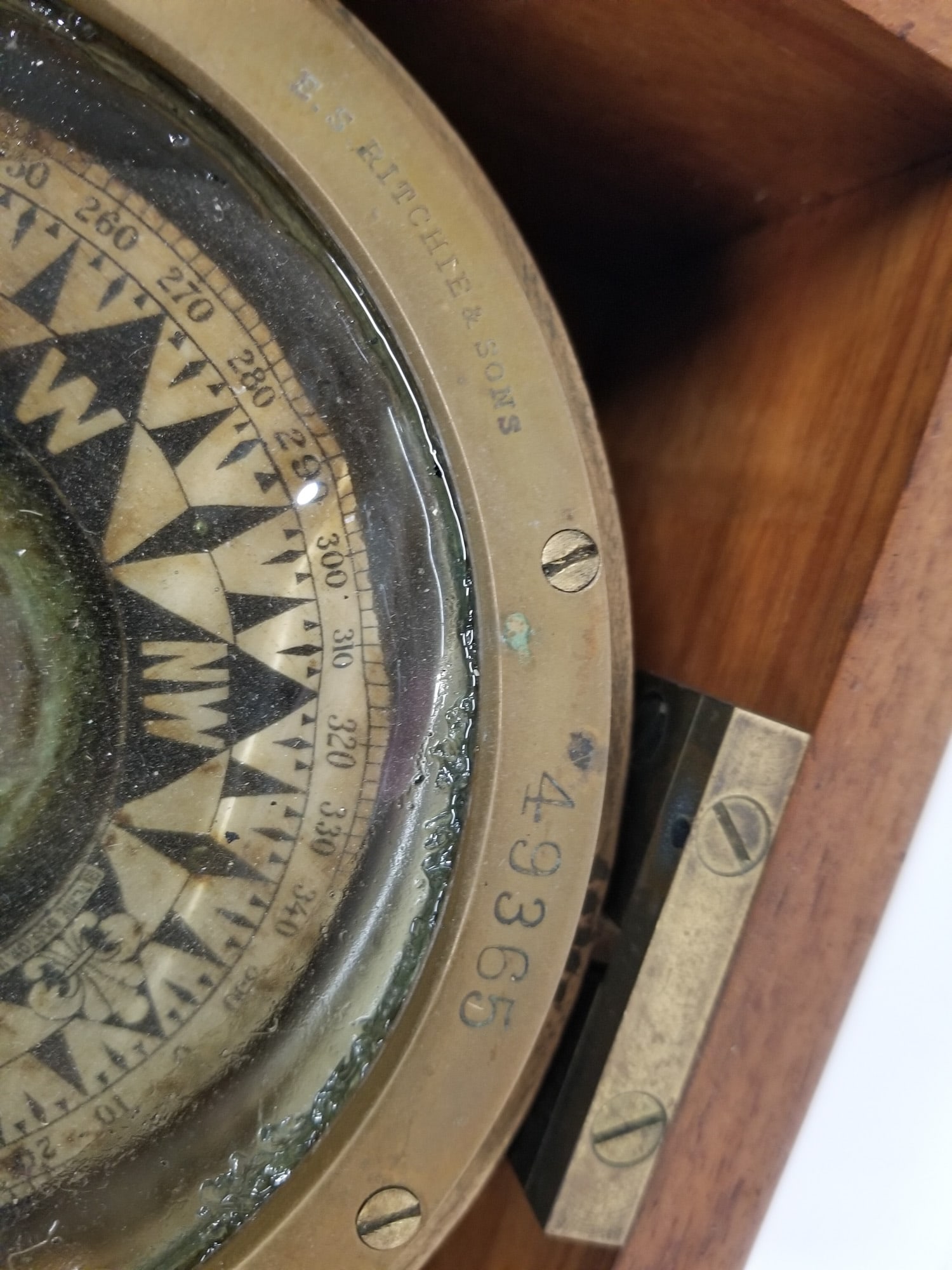 E.S. Ritchie & Sons Nautical Box Compass - 3