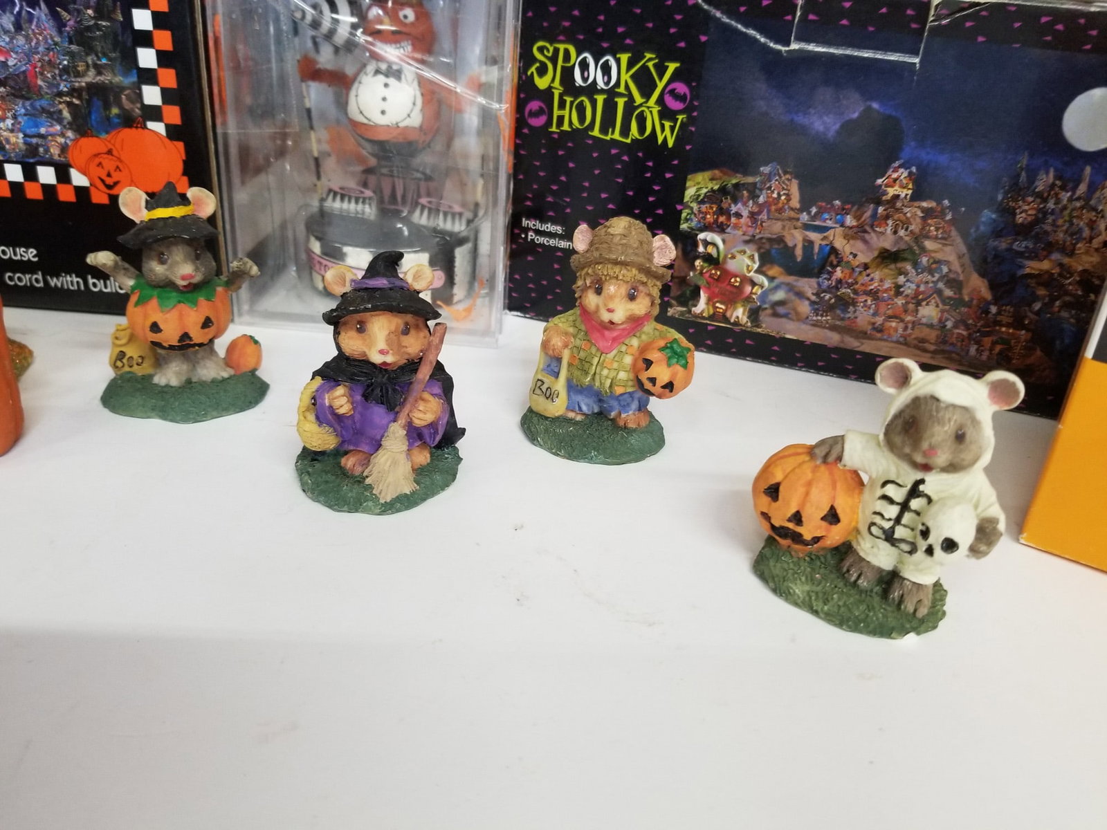 Assortment of Halloween Village Decor - 4
