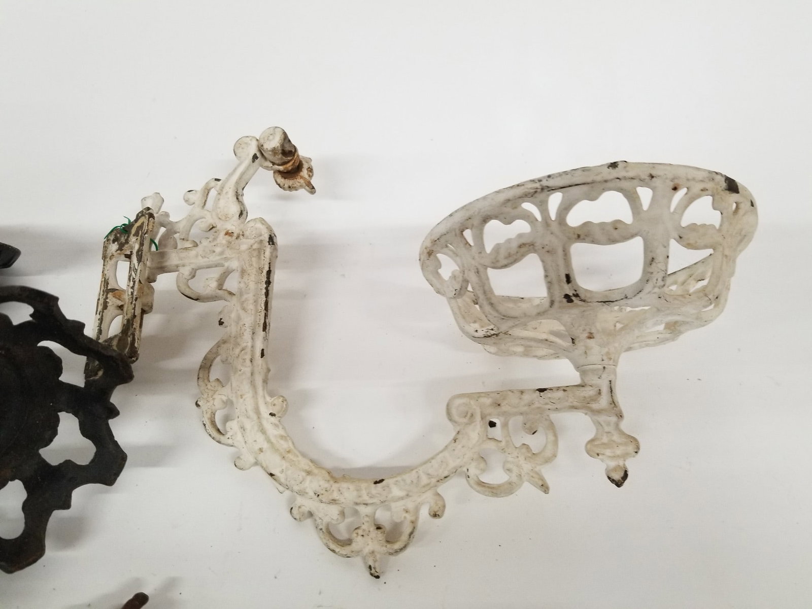 Assortment of Victorian Cast Iron Wall-Mount Sconces - 4