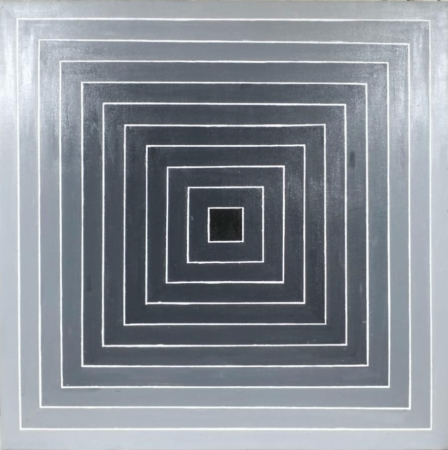Frank Stella American 1936-2024 Oil on Canvas In the style of. Jasper Johns, Pollock, Newman Era: Title: Gray Scramble Technique: Oil on Canvas Measures: 43.5 x 43.5 in Year: 1966 Condition: GoodProvenance: Private collection. Originally acquired in 1967 by Helmut Kruger, an industrial designer ba