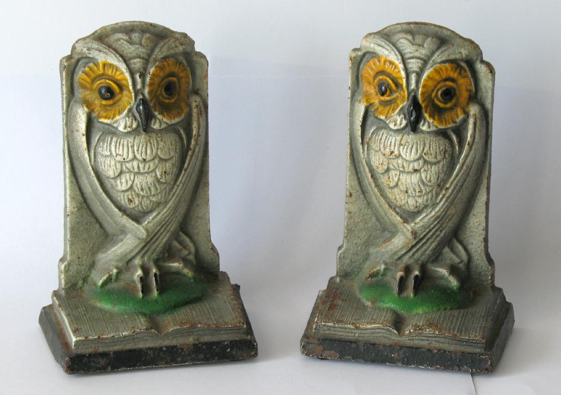 Bradley & Hubbard Painted Cast Iron Owl Bookends, Pair (1 of 2)