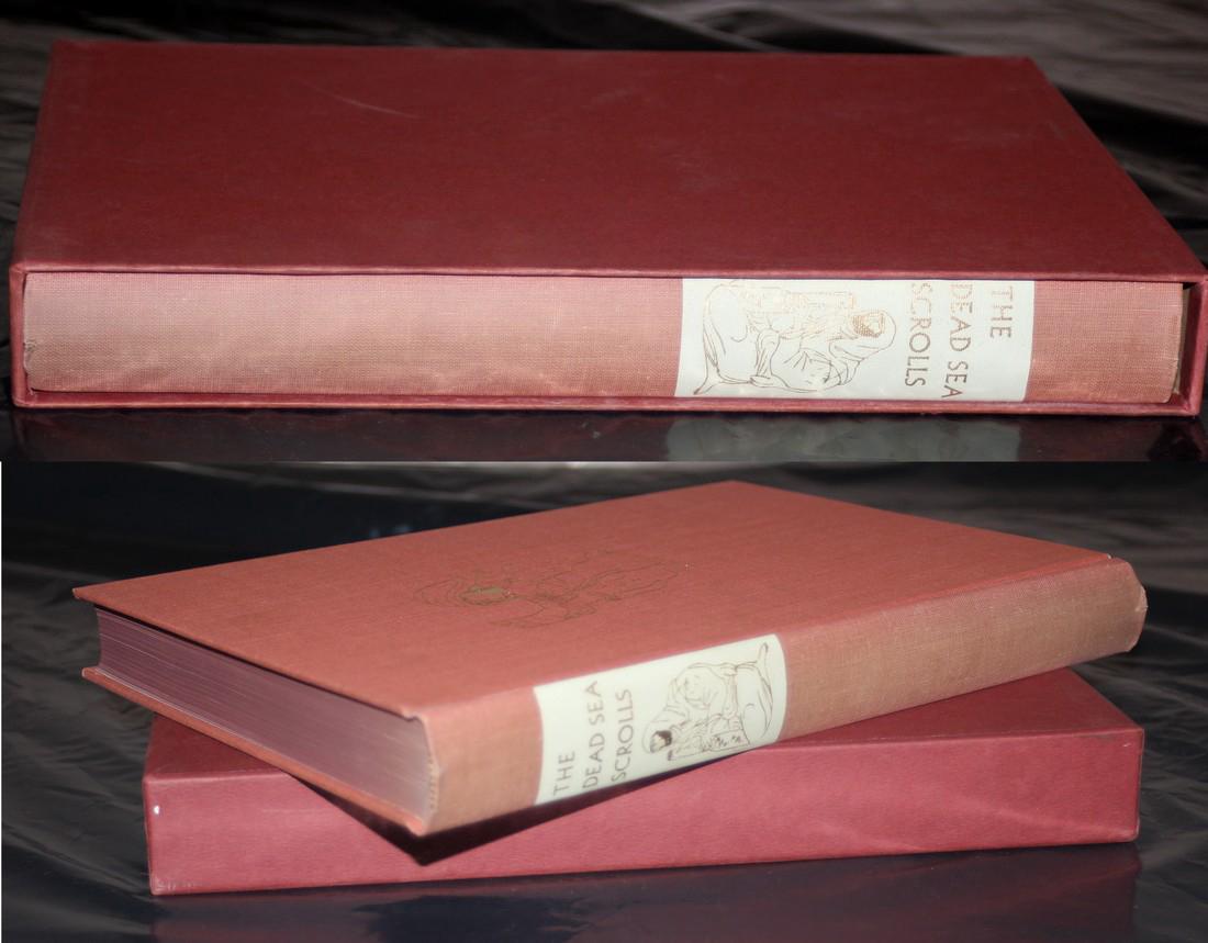 The Dead Sea Scrolls, in English Translation. 1967: The Dead Sea Scrolls (In English). 1967. Illustrator Shraga Weil Heritage Press, NY. Hardcover in Slipcase with Sandglass insert. The book was never open. With tight crisp binding. Book Condition: Fin