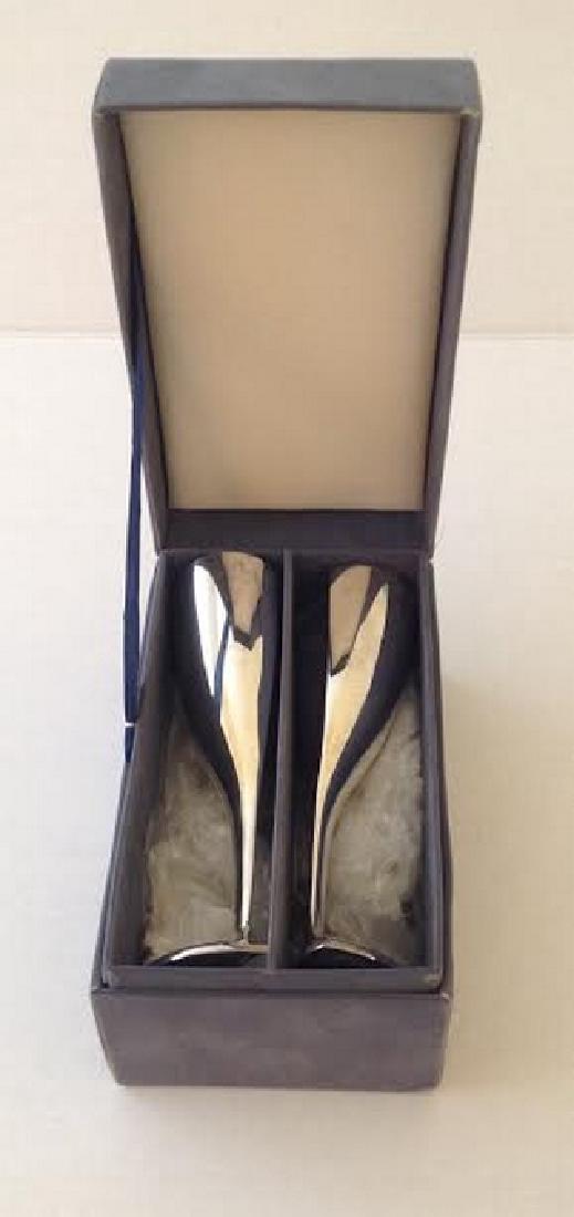 Lenox Silver Plate Kirk Stieff Wedding Goblets: Item: Lenox silver plate wedding promises interlocking heart shaped wine goblets – Kirk Stieff Collection. Medium: Silver Plate Size: 8” Please note that this lot has a confidential reserve. When 