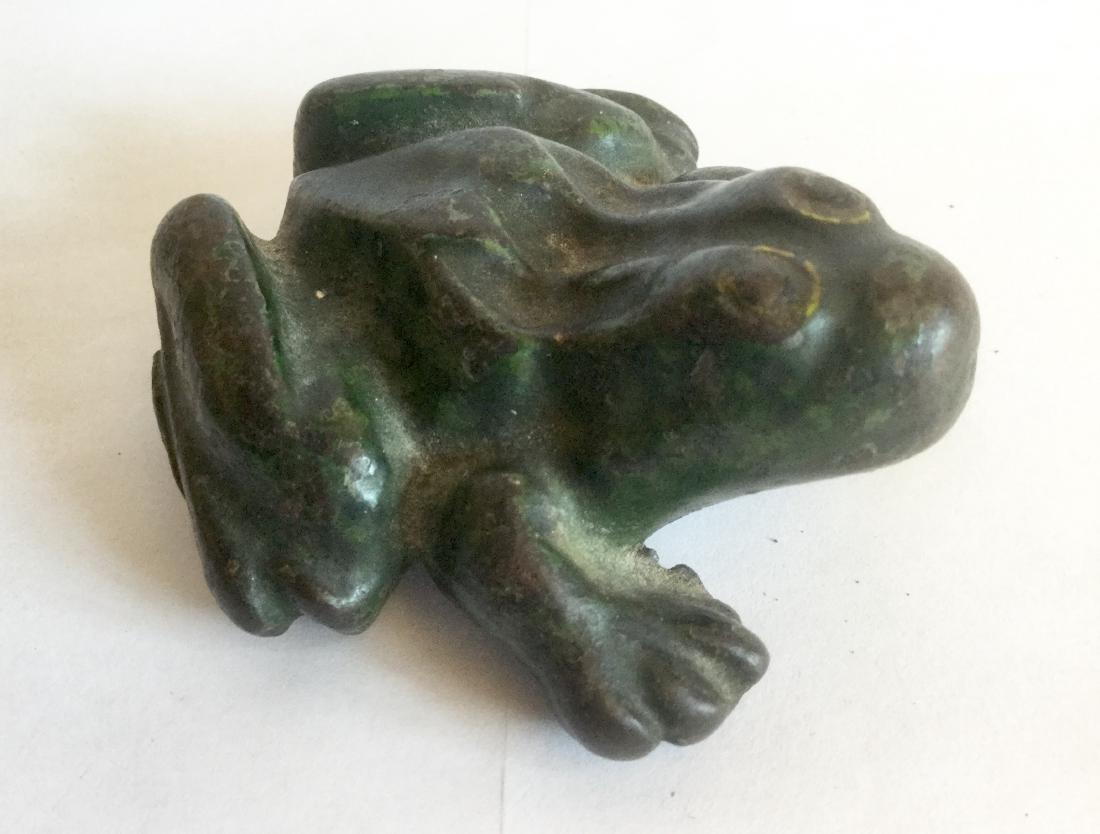 Anatomically Correct Frog Paperweight (1 of 4)