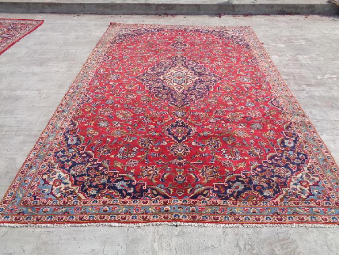 Hand Knotted Persian Kashan Rug 10.3x6.9: Semi Antique 30 years Age Wool Rug Please note that this lot has a confidential reserve. When you leave a bid in advance of the auction, submit your maximum. Jasper52 will bid on your behalf as much a