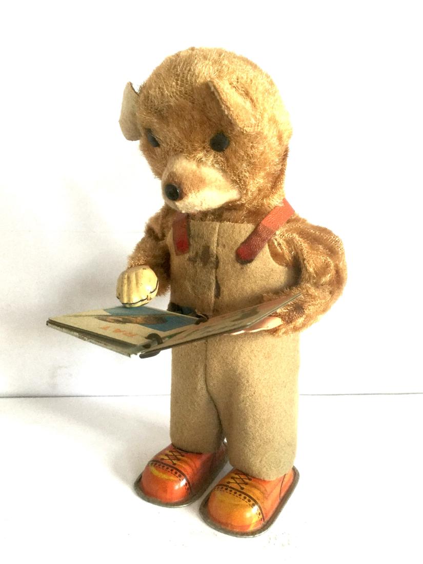 Bear Reading ABC Book Wind Up Toy, 1950s (1 of 5)