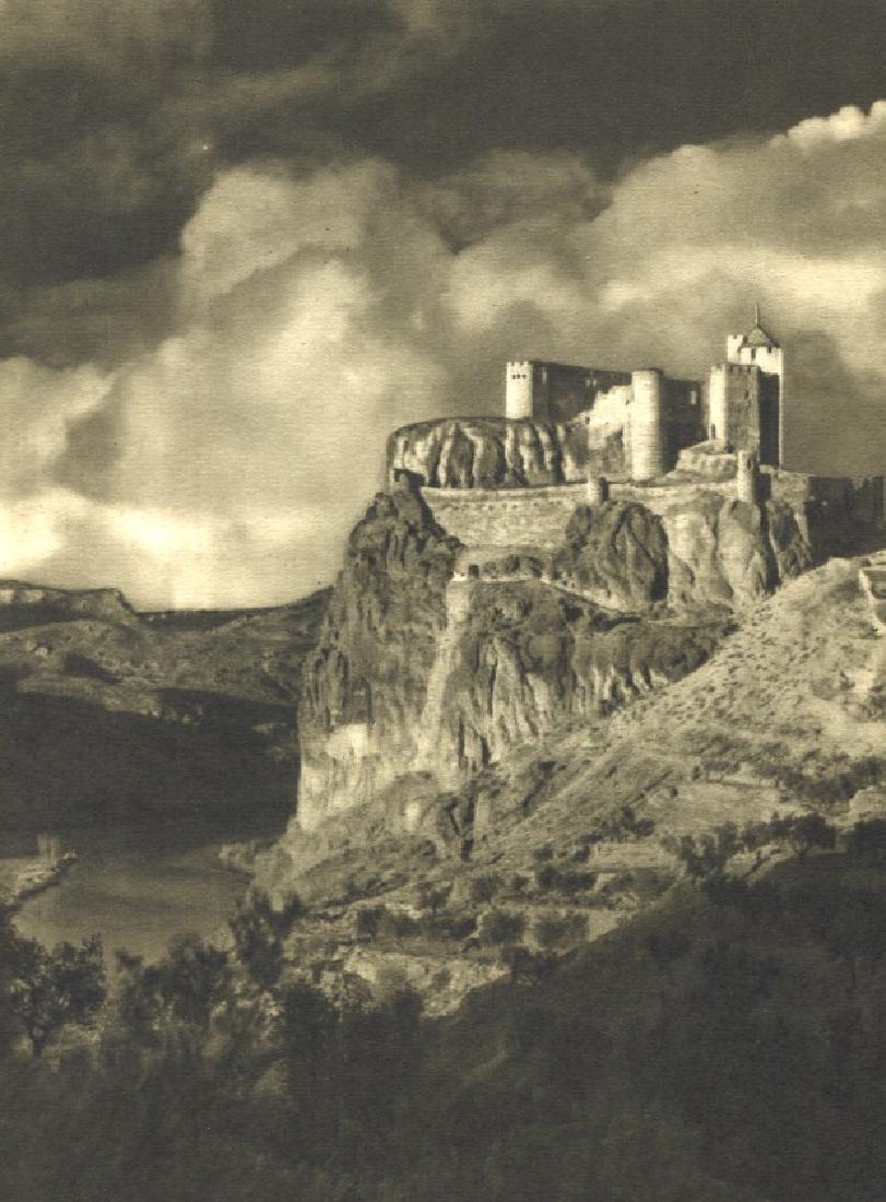 J. O. ECHAGUE - Cofrentes, Valencia, Spain: Artist: Jose Ortiz ECHAGUE Print Title: Cofrentes, Valencia, Spain Medium: Sheet-fed Gravure Printed in 1950 Printed in Spain Image size approx. 6 x 8" No Reserve: This lot starts at $1 and has no res