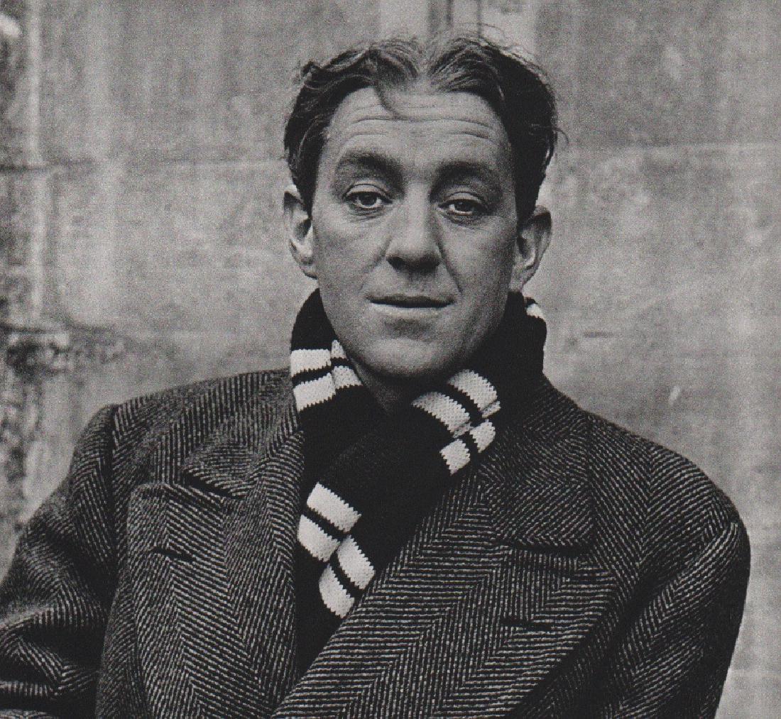 ALFRED EISENSTAEDT - Alec Guinnes,1951: Artist: ALFRED EISENSTAEDT Print Title: Alec Guinnes,1951 Medium: Vintage Sheet-fed Gravure Printing Date: 1966 Printer: Roto-Sadag, Switzerland Image Size: 9" X 8.5" No Reserve: This lot starts at $1