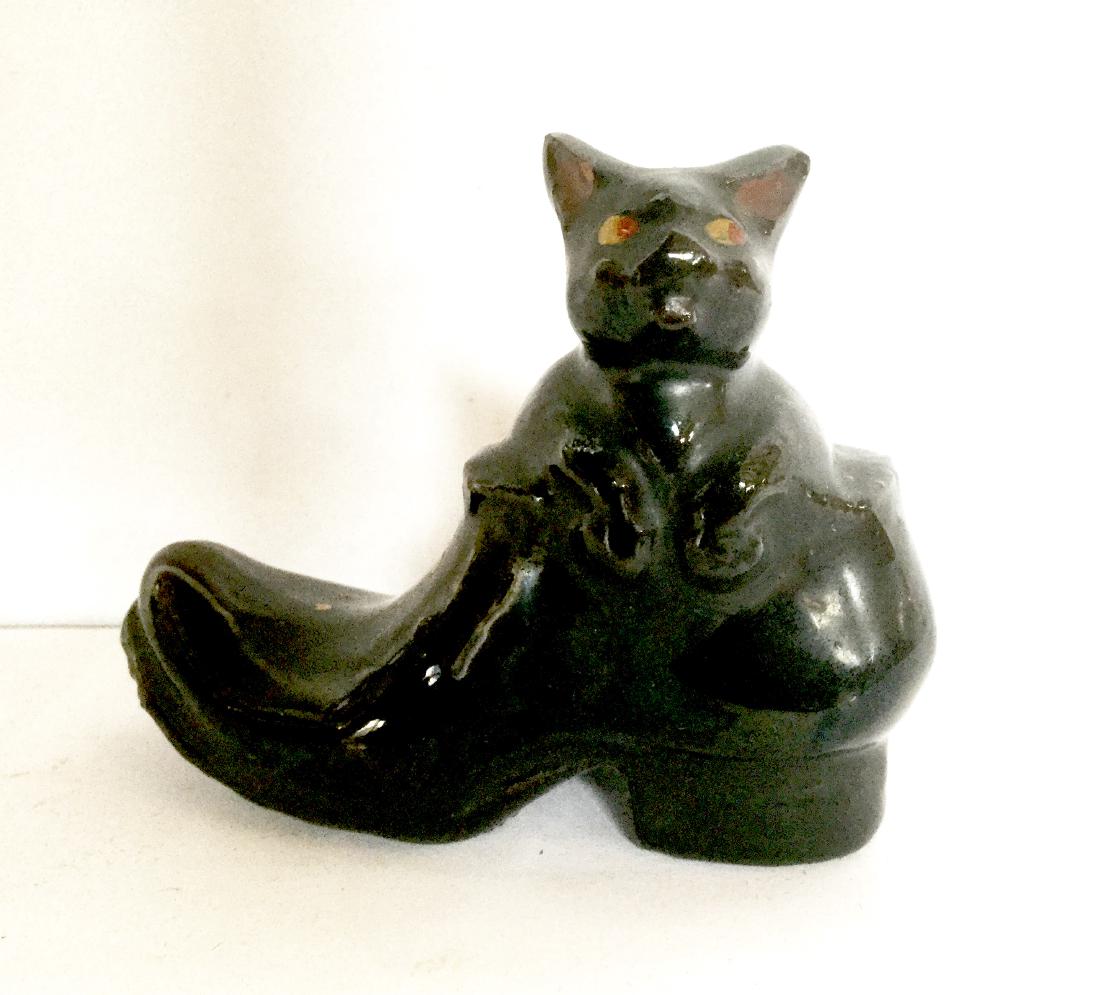 Redware Cat in Boot (1 of 4)