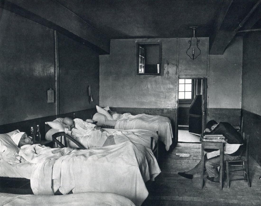 ANDRE KERTESZ - Hospital Ward, Blois 1929: Artist: ANDRE KERTESZ Print Title: Hospital Ward, Blois 1929 Medium: Sheet-Fed Gravure Printed in 1972 by Braun - Mulhaus - France Image size (inches) approx. 9 x 7.5" Andre Kertesz, born Kertesz Ando
