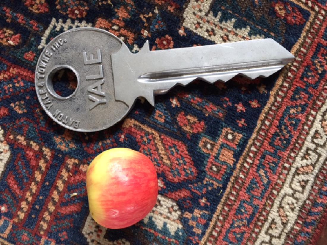 Yale Advertising Key (1 of 2)