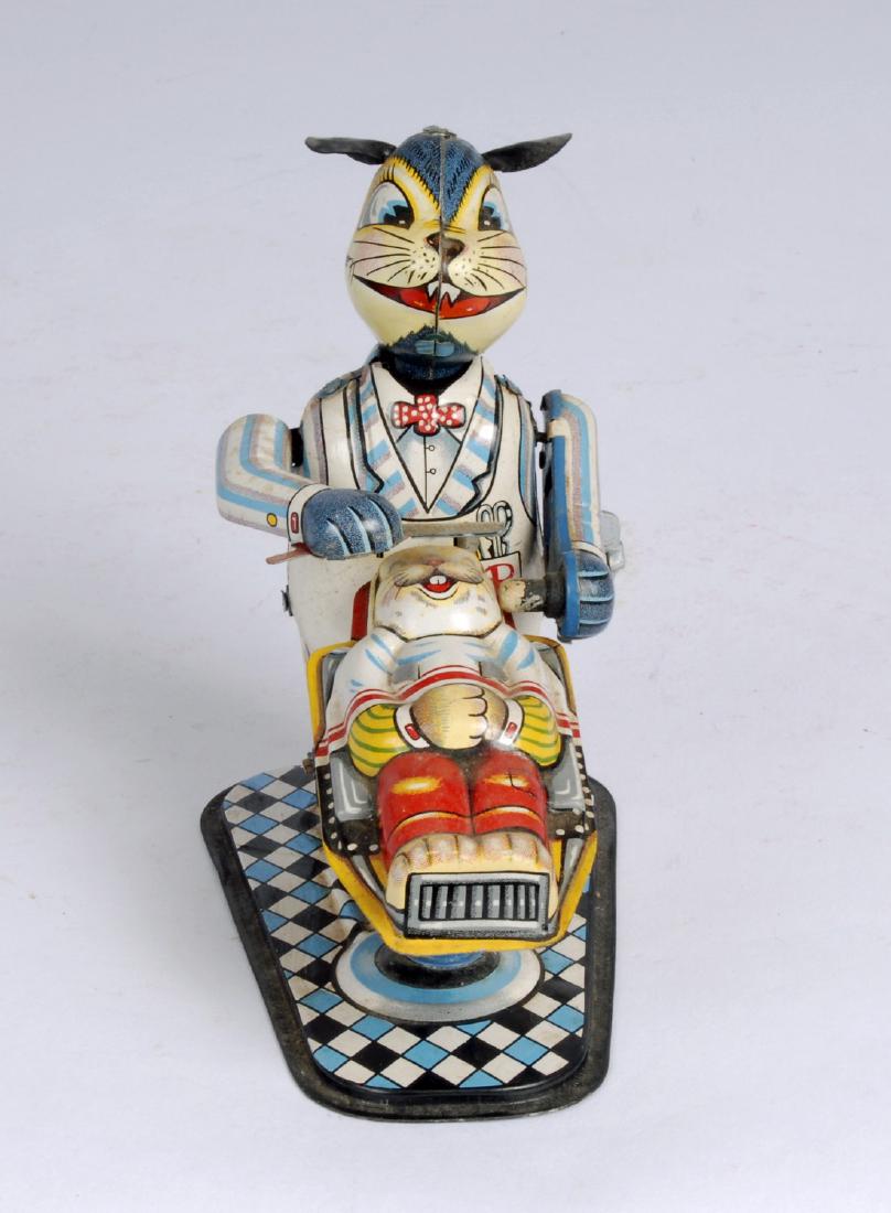 "Barber" Bear Wind Up Toy (1 of 5)