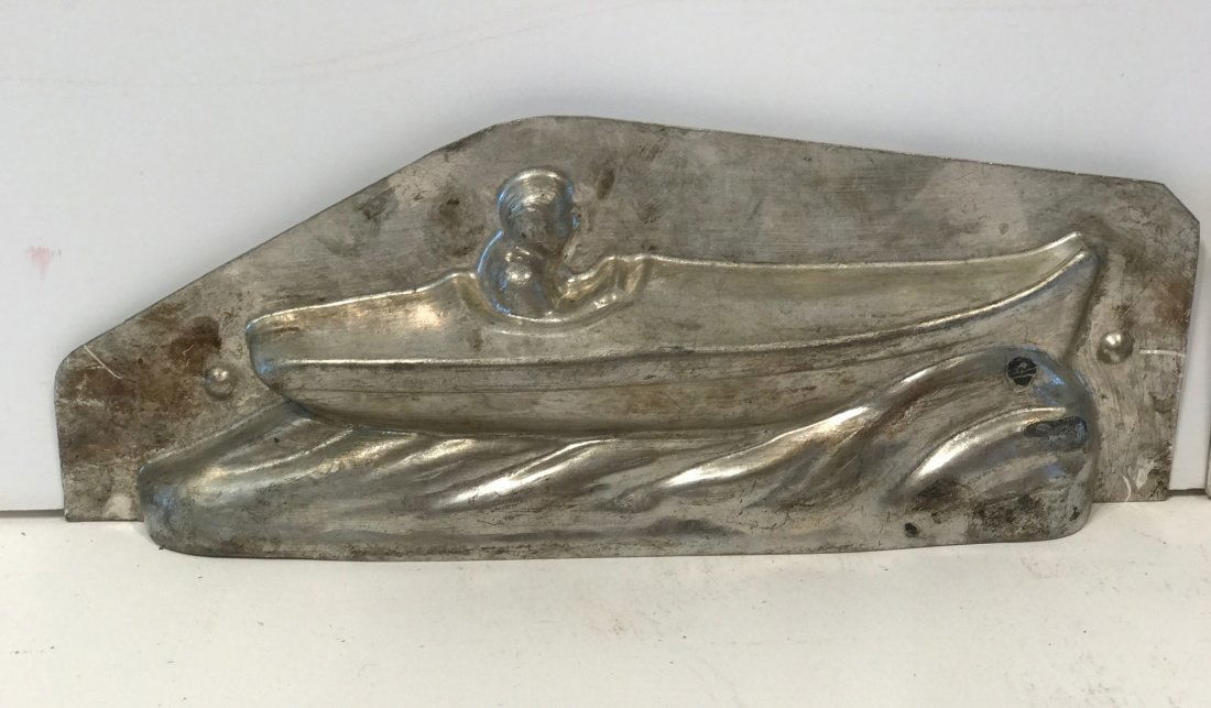 Speedboat Chocolate Mold (1 of 3)