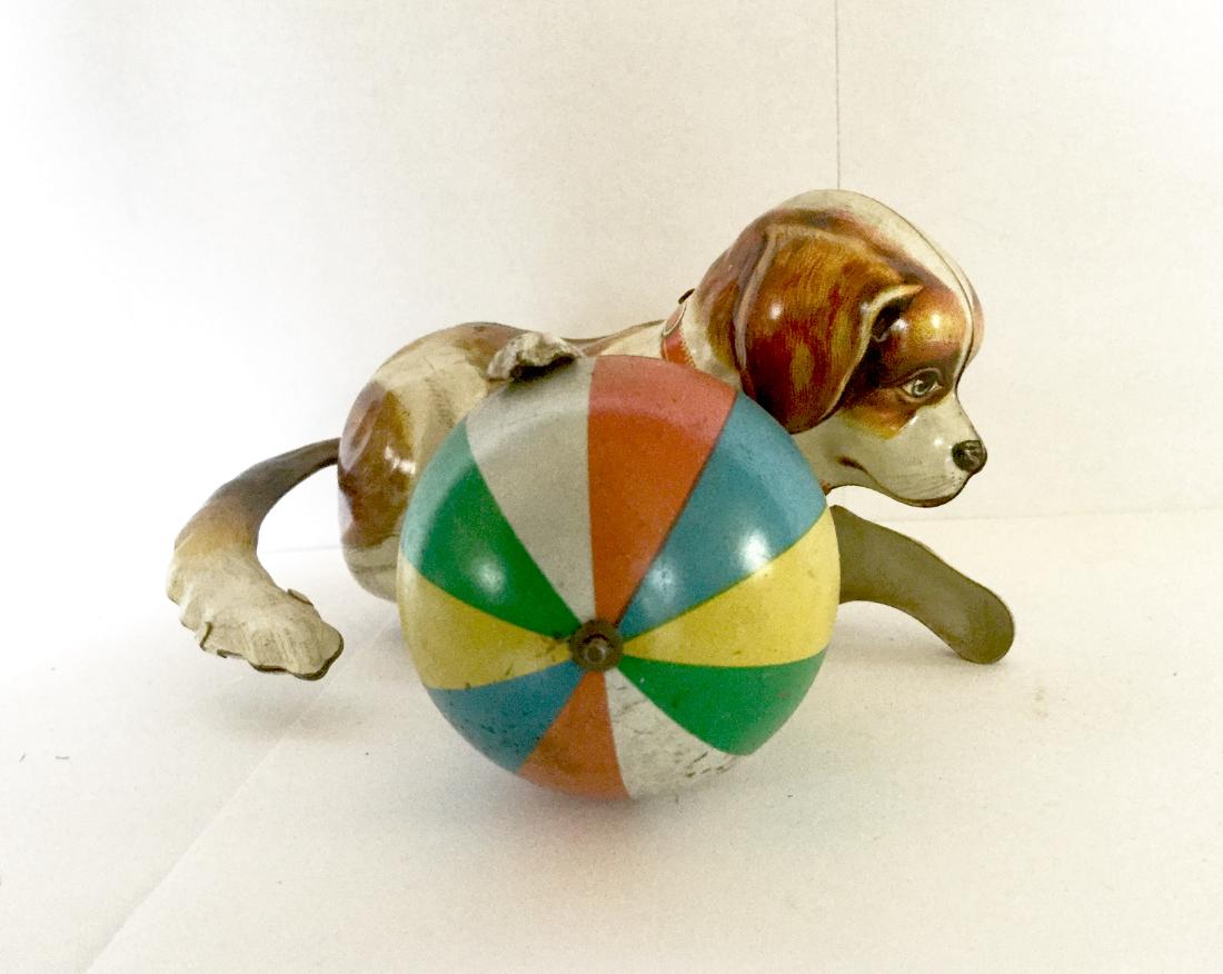 Tin DOG Playing Ball Wind Up Toy (1 of 3)