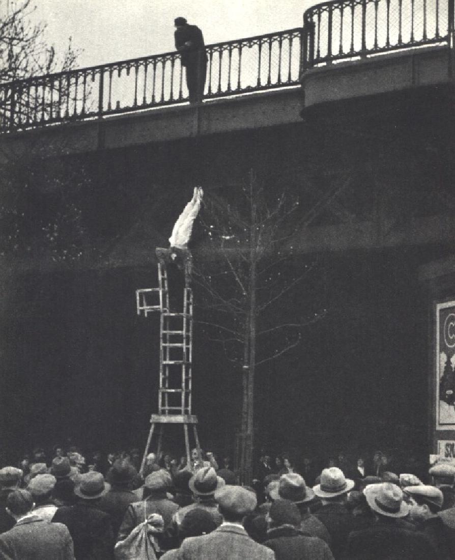 ANDRE KERTESZ - "Fete Foraine," 1931 Paris: Artist: ANDRE KERTESZ Print Title: "Fete Foraine," 1931 Paris Medium: Sheet-Fed Gravure Printed in 1972 by Braun - Mulhaus - France Image size (inches) approx. 7 x 8" Andre Kertesz, born Kertesz Andor