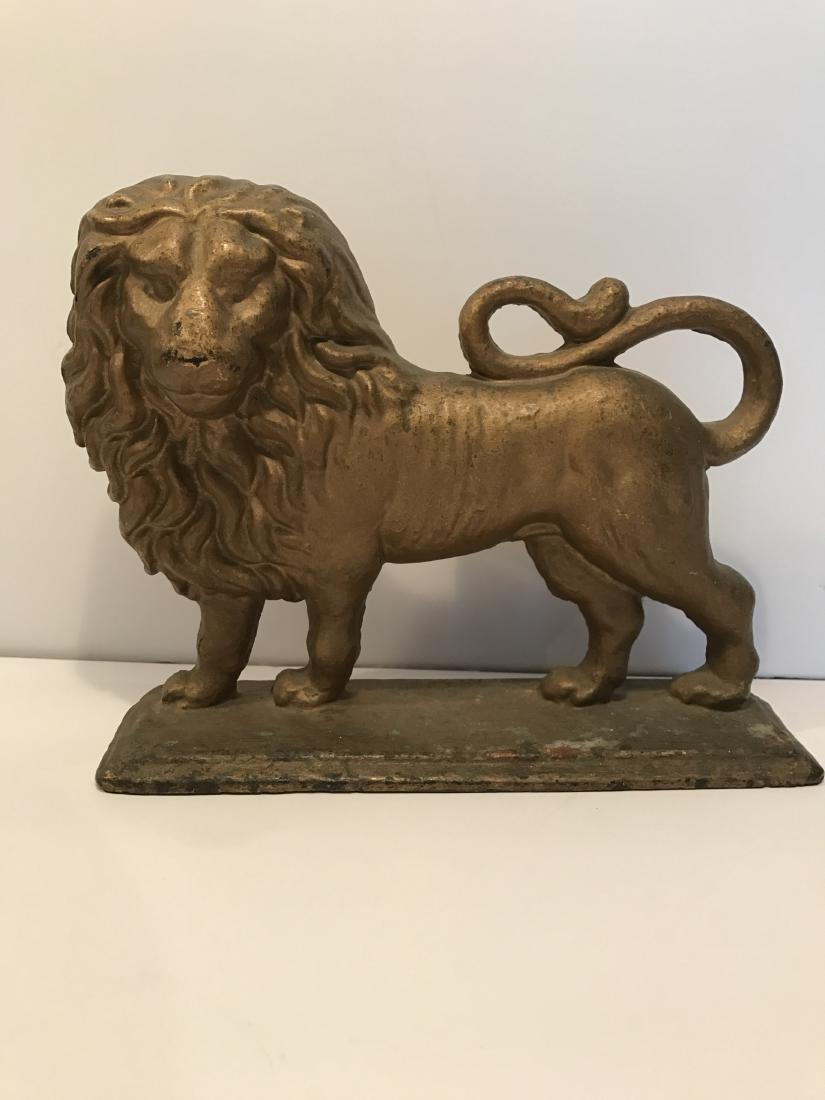 Cast Iron Lion Door Stop (1 of 3)