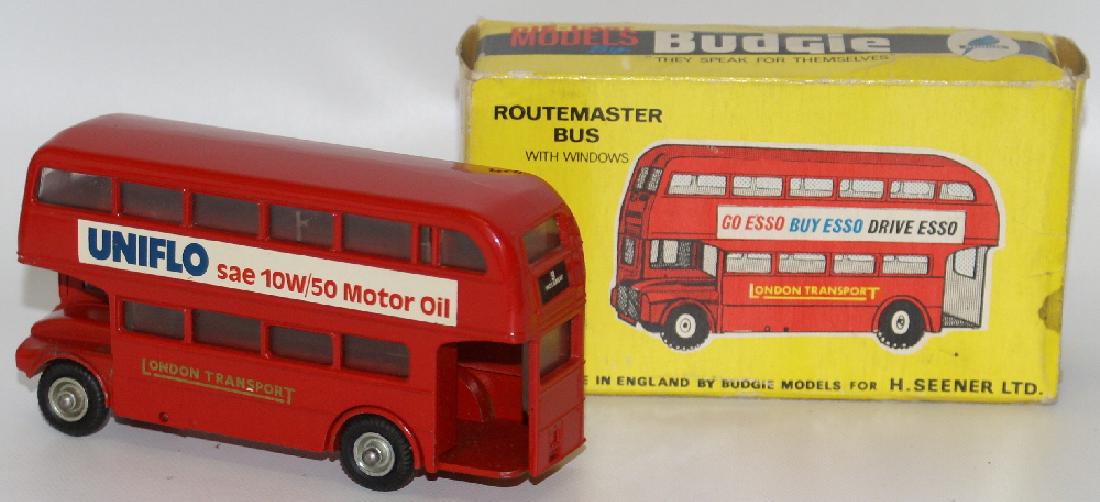 Vintage BUDGIE #236 ROUTEMASTER BUS Diecast Toy Oil Bus (1 of 3)