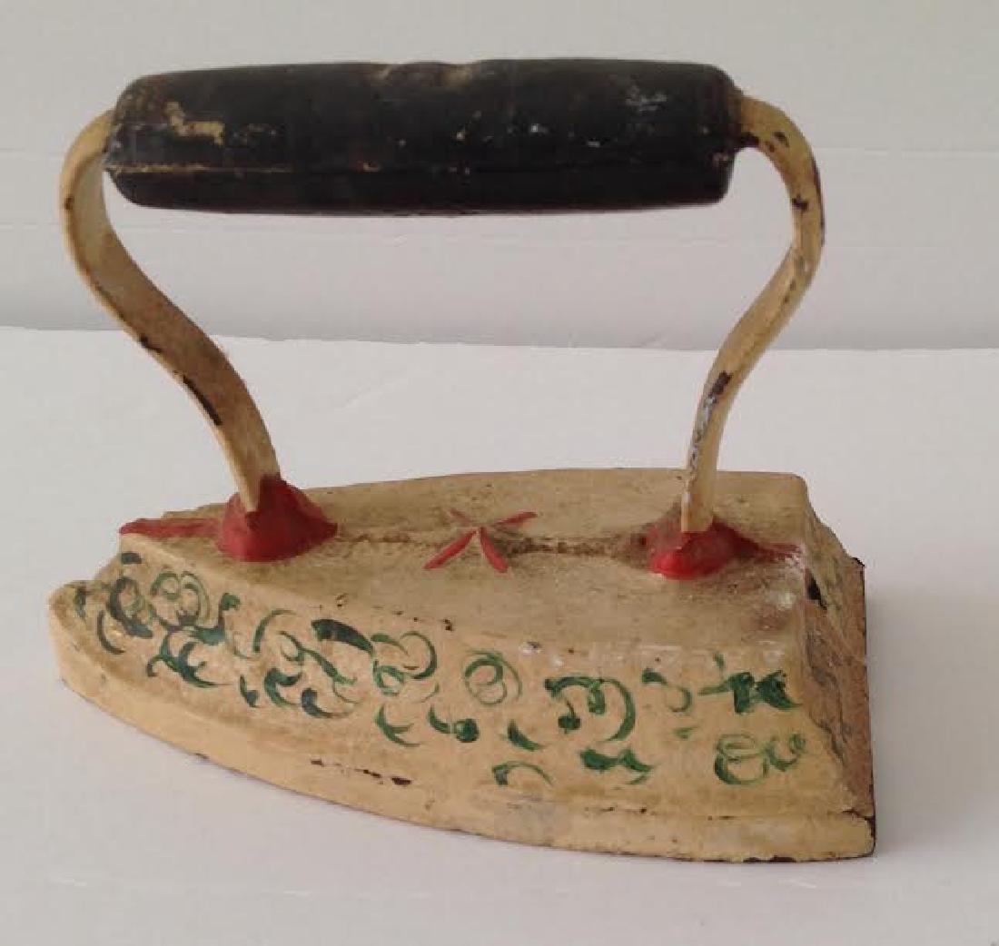 Antique Painted Black Cast Iron Sad Iron Circa 1900 (1 of 4)