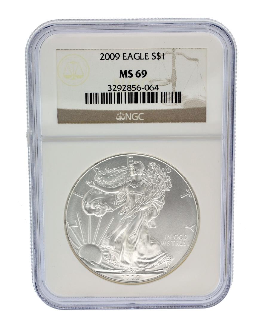Beautiful 2009 $1 Silver Eagle NGC MS69 Coin (1 of 2)