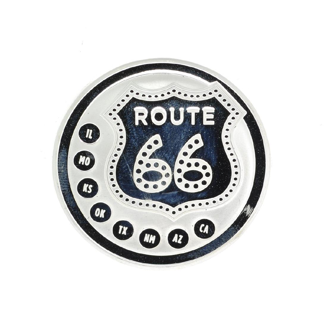 Beautiful 1 oz .999 ''ROUTE 66'' Fine Silver Round Coin (1 of 2)