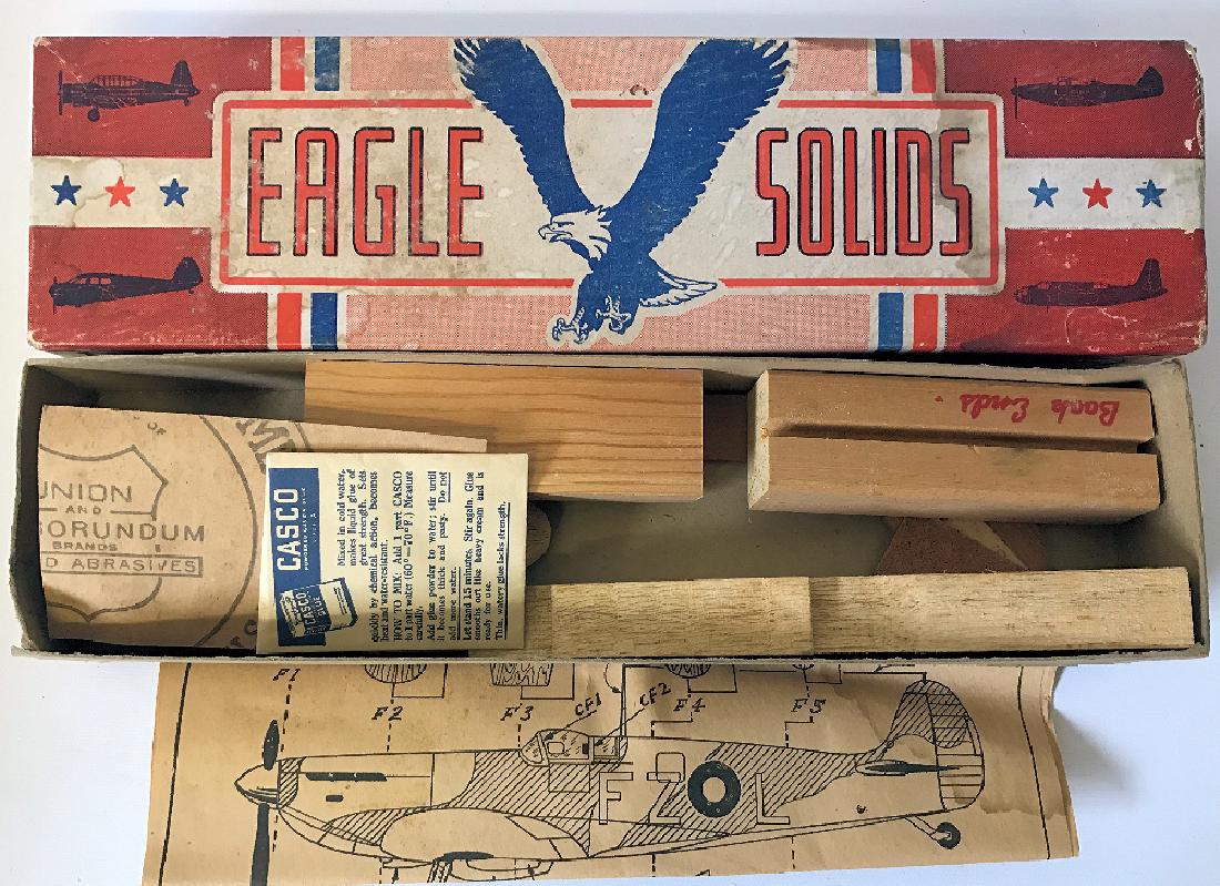 Vintage 1940s EAGLE Supermarine SPITFIRE Jet Model Kit (1 of 1)