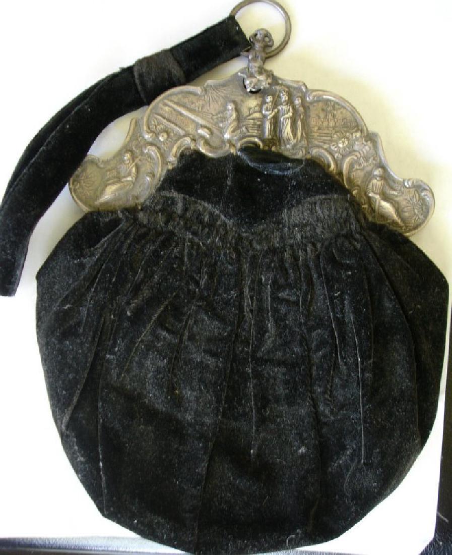 Victorian Velvet Sterling Silver Frame Purse (1 of 5)