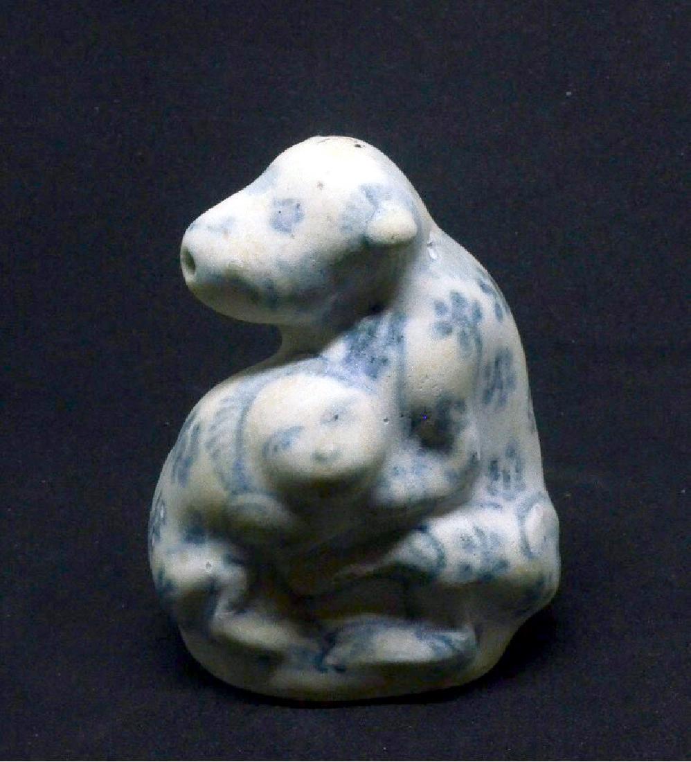 Annamese Ming Period Blue & White Water Dropper, 15th C (1 of 3)