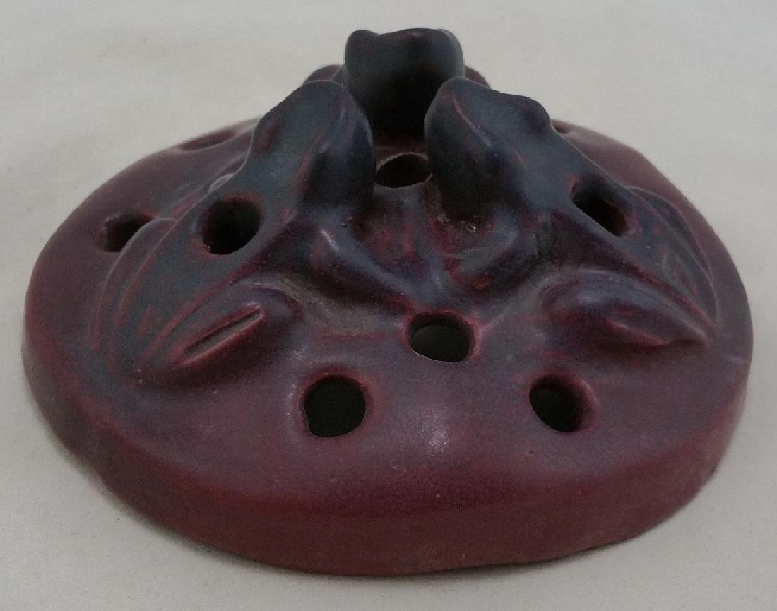Van Briggle 3-Frog Flower Frog in Mulberry Glaze, 1930 (1 of 8)