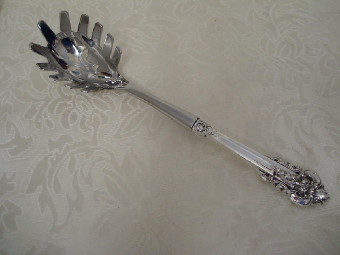 Wallace Grande Baroque Sterling Silver Pasta Server (1 of 2)