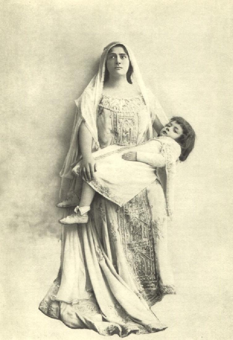 LEO REUTLINGER - Lucienne Breval - Opera Singer: Artist: LEO REUTLINGER Print Title: Lucienne Breval - Opera Singer Printing Date: 1956 Medium: Sheet fed copper plate gravure Printing Location: France Image Size: 6.5 x 8.5 inches Leopold-Emile Reutl