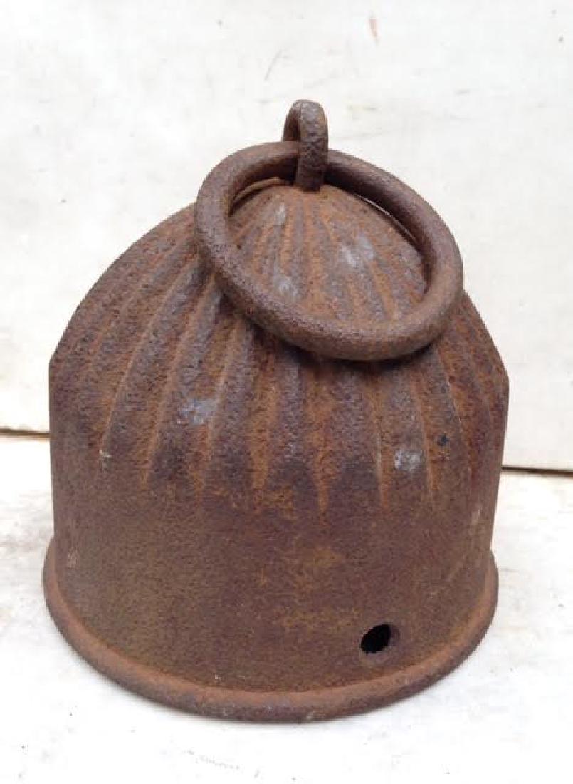 Antique Cast Iron Bee Hive 19th Century (1 of 4)
