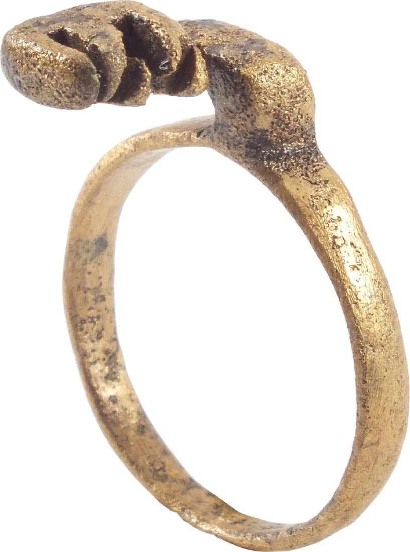 ROMAN KEY RING 100-300 AD (1 of 4)